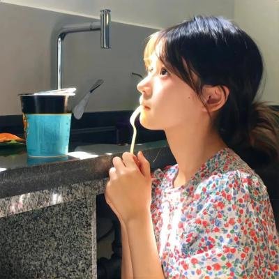 江小姐往前走不回头