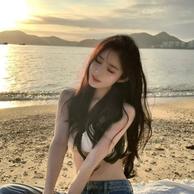 穿成炮灰原配，我惊艳家属院